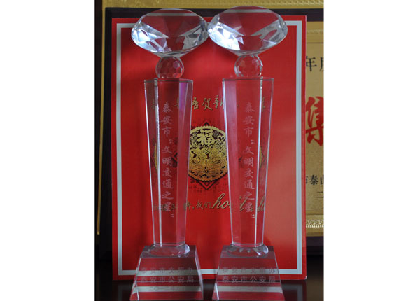 �c(di��n)���鿴Ԕ��(x��)��Ϣ<br>��(bi��o)�}��   ��x�Δ�(sh��)��1337